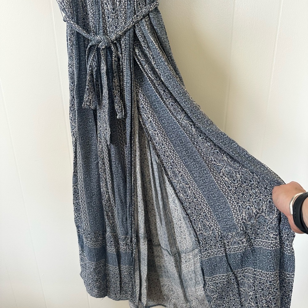 Knox Rose Dress - Picture 7 of 9
